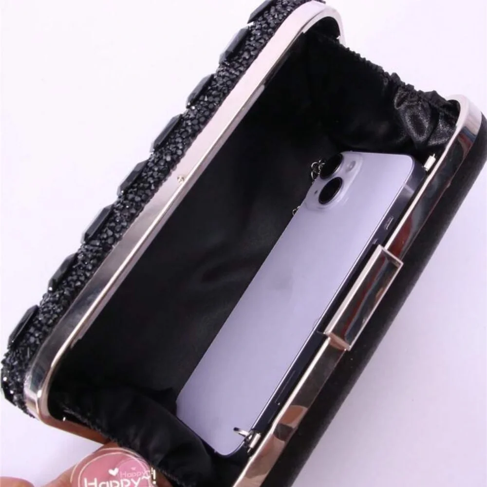 💎 Jewel Encrusted Purse 💎 - Picture 3 of 6